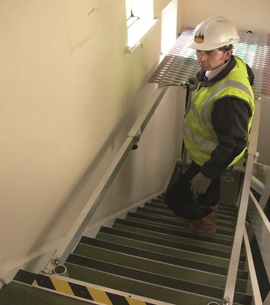 StairSpan Protection Antichute Dans Les Cages D escalier Kee Safety StairSpan Protection Antichute Dans Les Cages D escalier Kee Safety